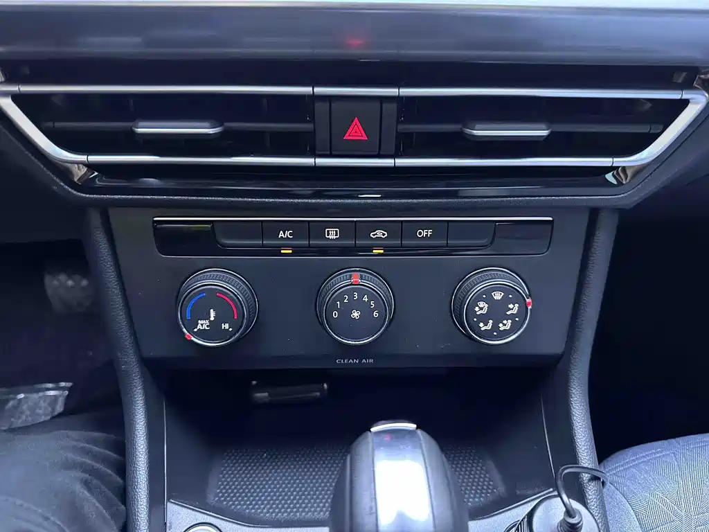Volkswagen Lavida — миниатюра 14