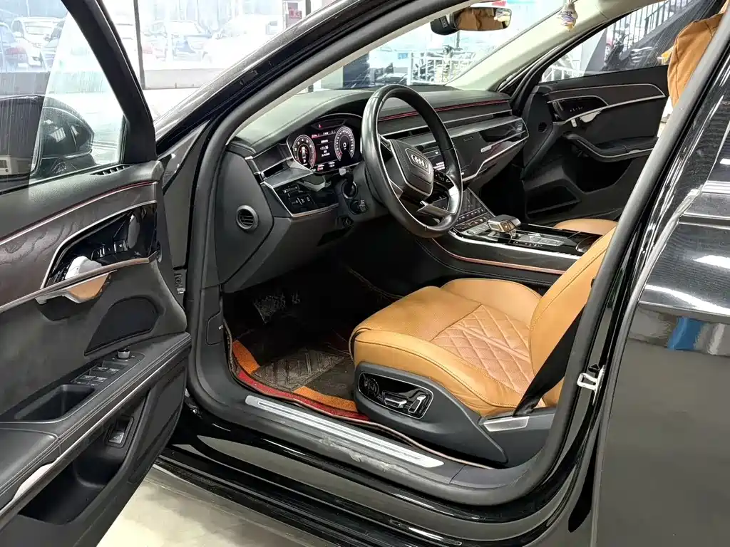 Audi A8 — миниатюра 2