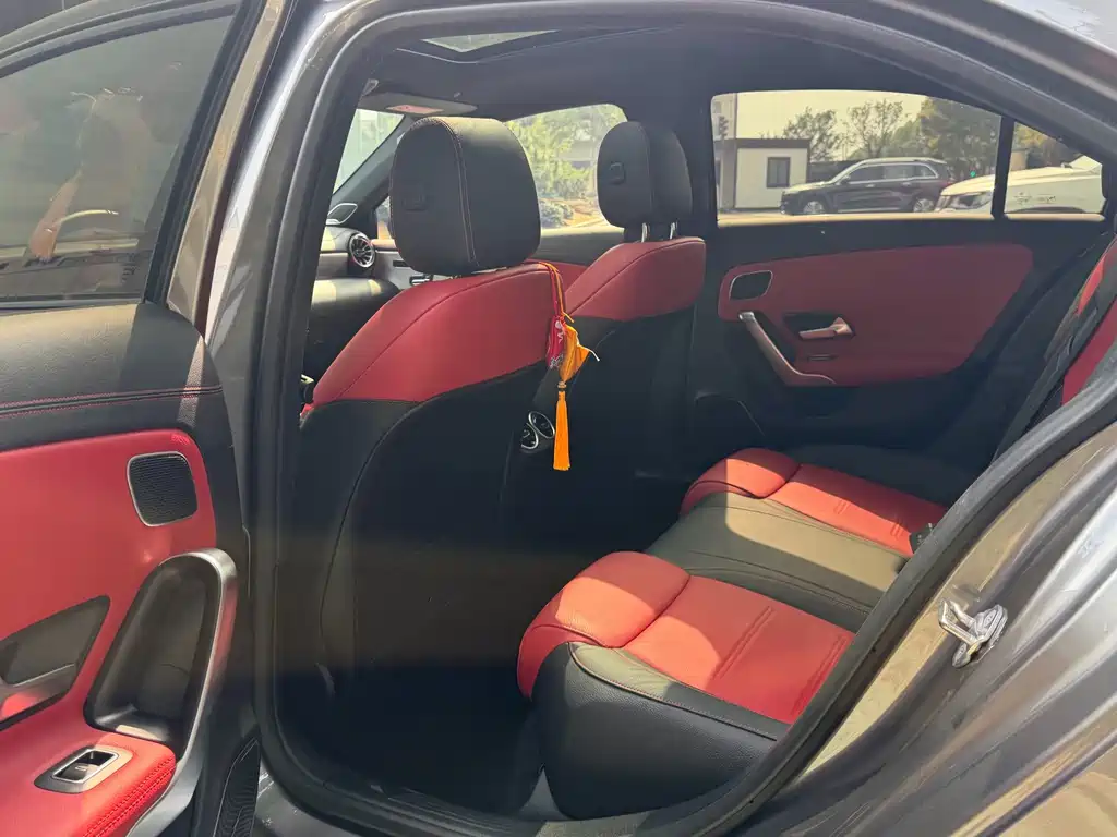 Mercedes-Benz A-Class AMG — миниатюра 10