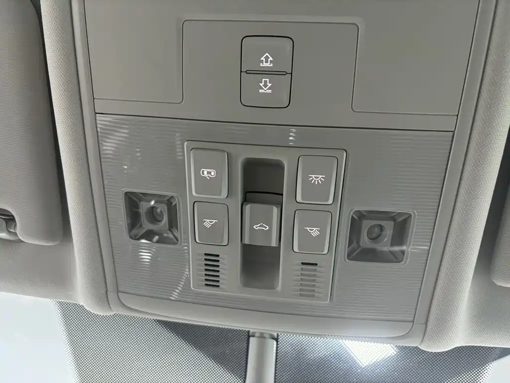 Volkswagen Touran — миниатюра 18