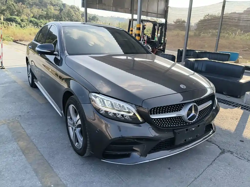 Mercedes-Benz C-Class — миниатюра 4