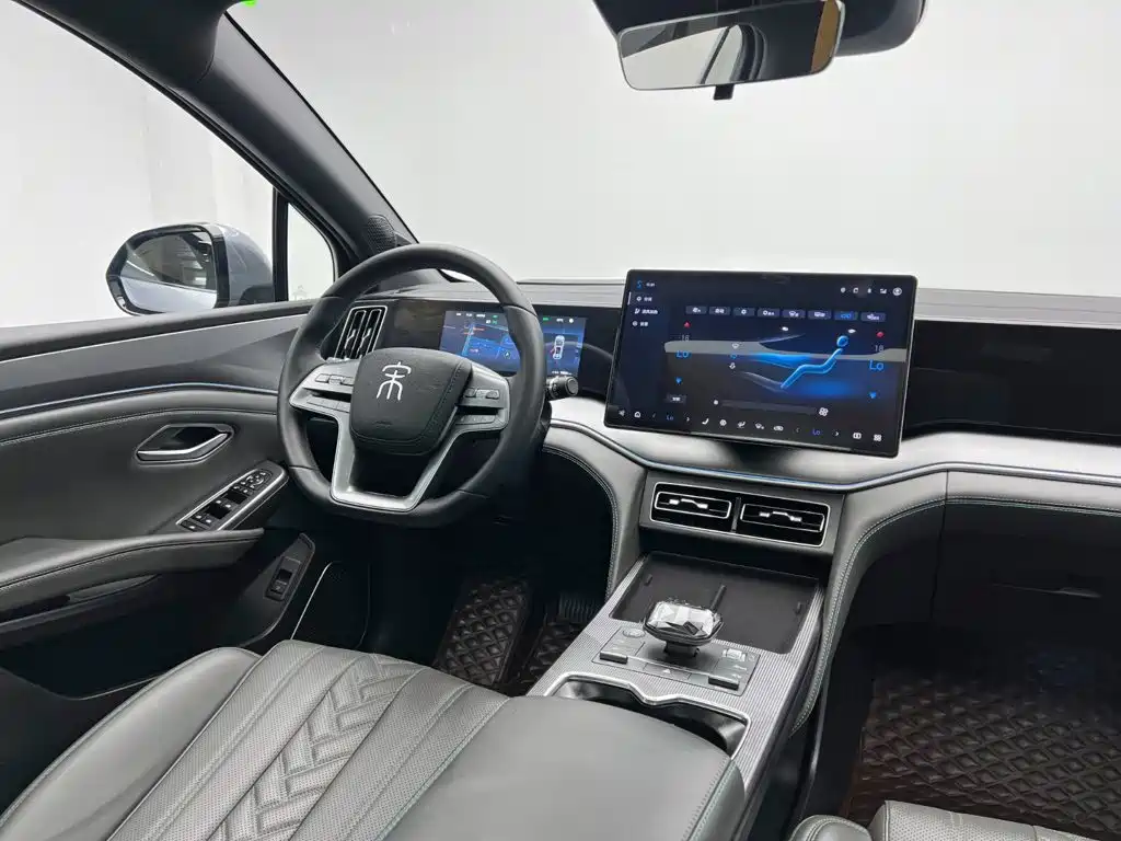 BYD L DM-i — миниатюра 22