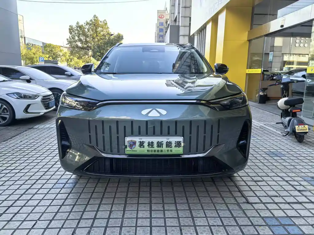 CHERY FENGYUN T10