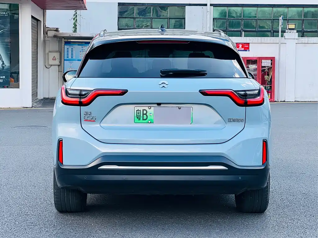 NIO ES6 — миниатюра 12