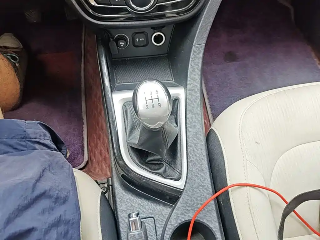 Changan V7 — миниатюра 14