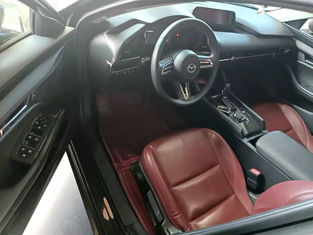 Mazda 3 Axela — миниатюра 16