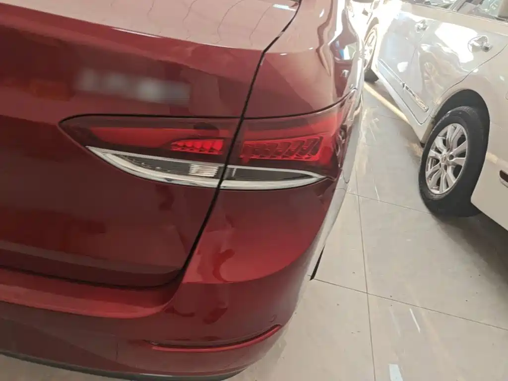 Buick Excelle — миниатюра 8
