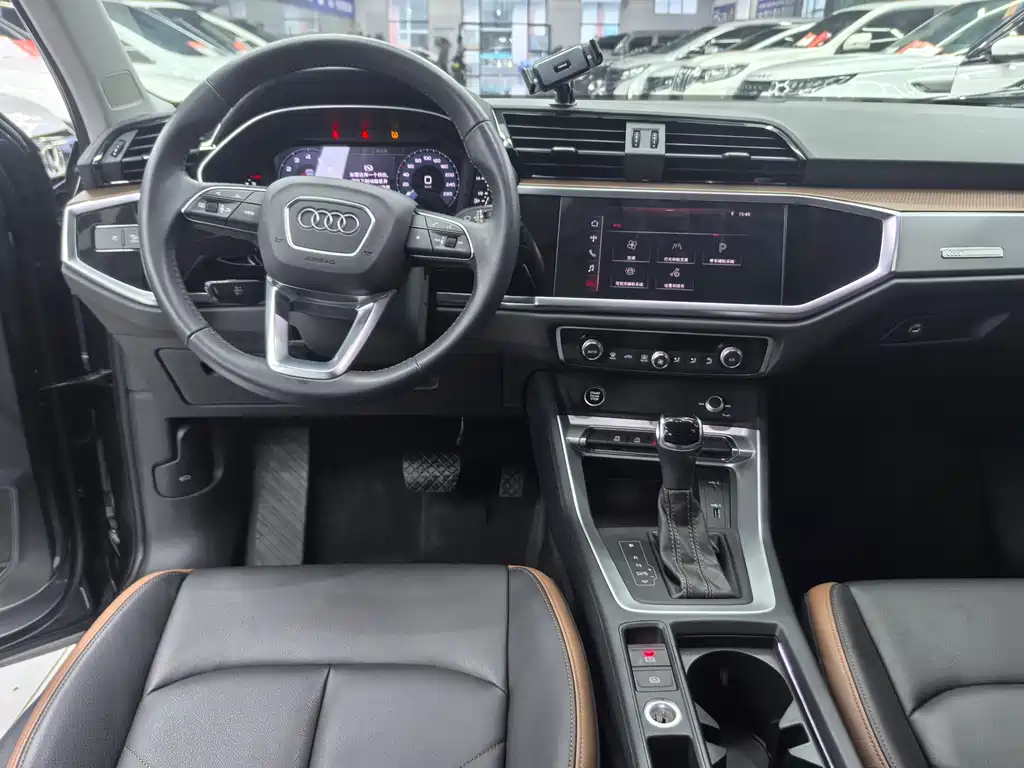 Audi Q3 — миниатюра 15