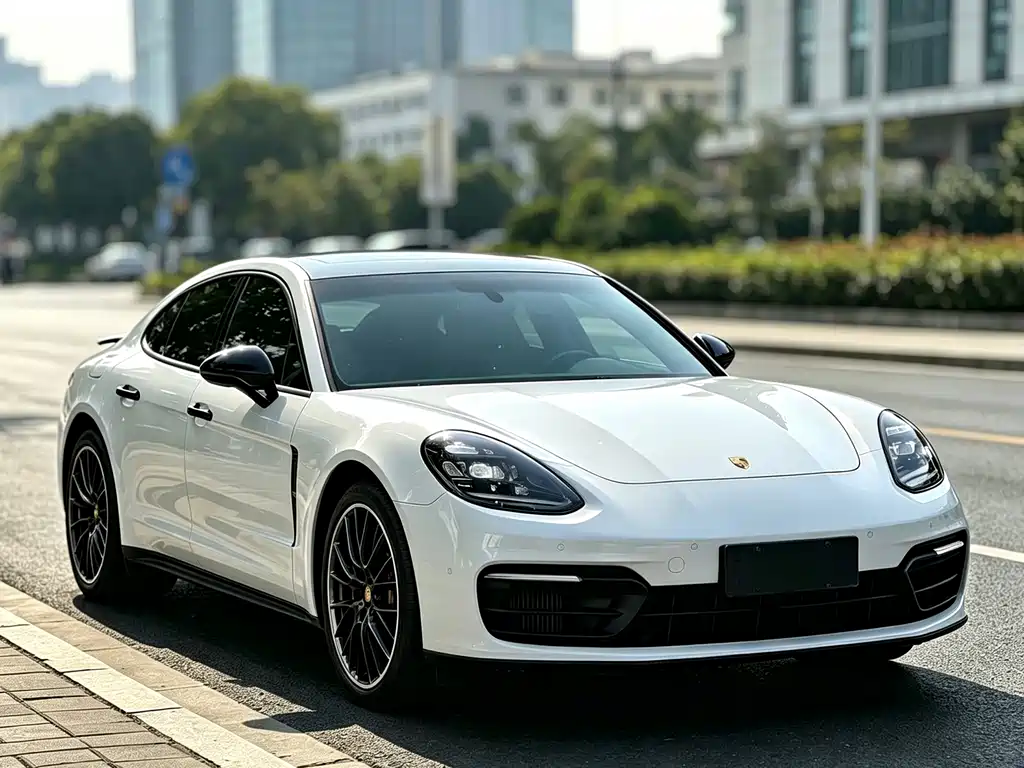 Porsche Panamera — миниатюра 3