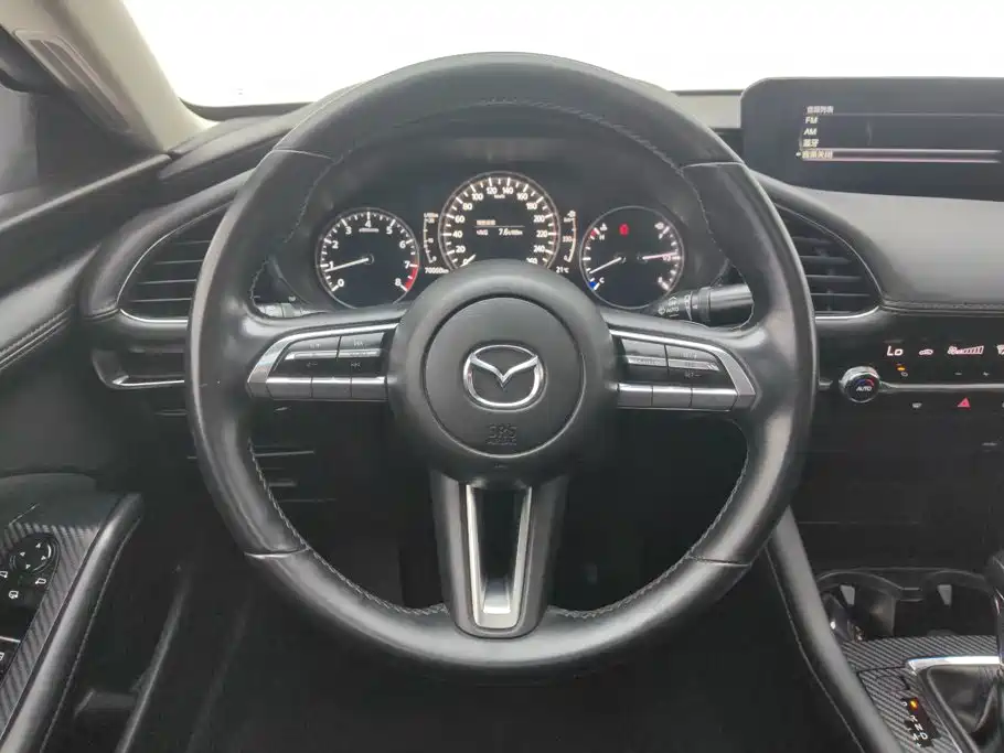 Mazda 3 Axela — миниатюра 15