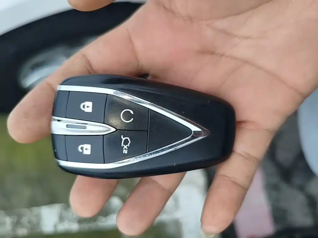Changan UNI-V iDD — миниатюра 9
