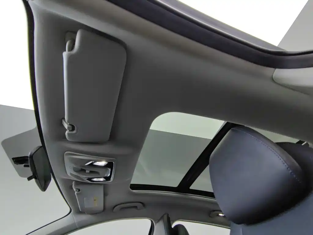 Changan Yida — миниатюра 14