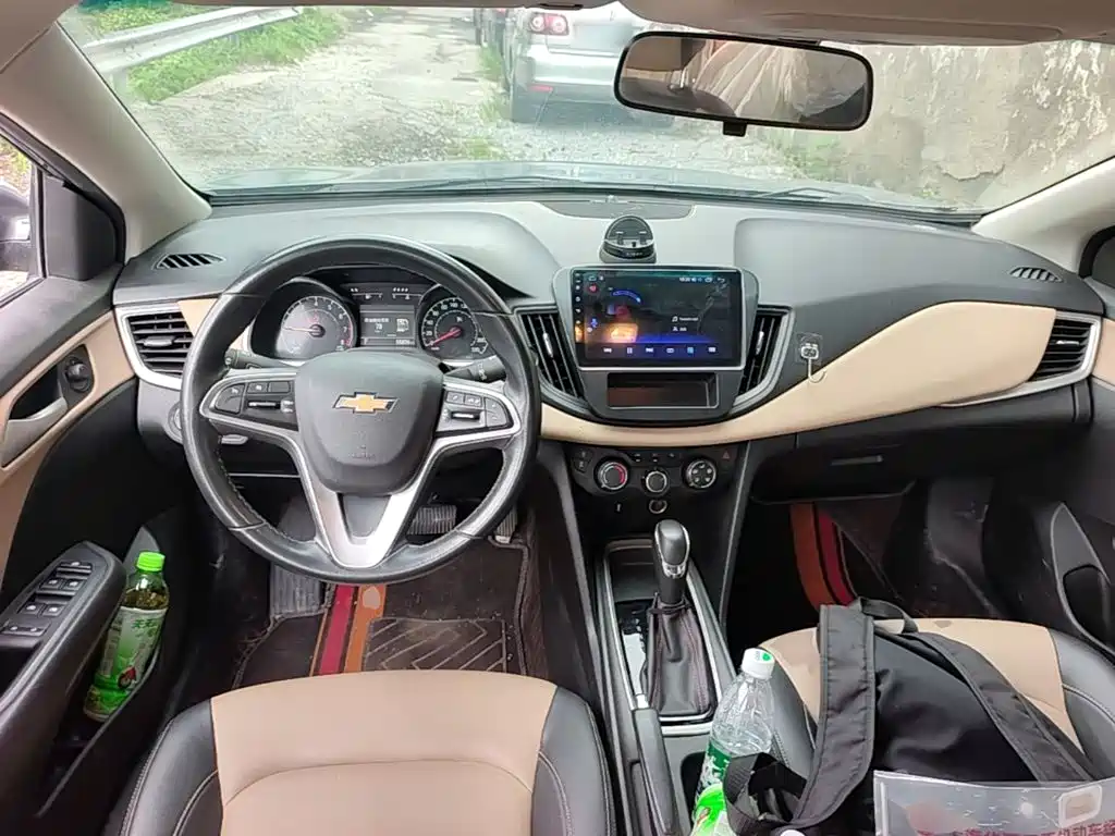Chevrolet Monza — миниатюра 14