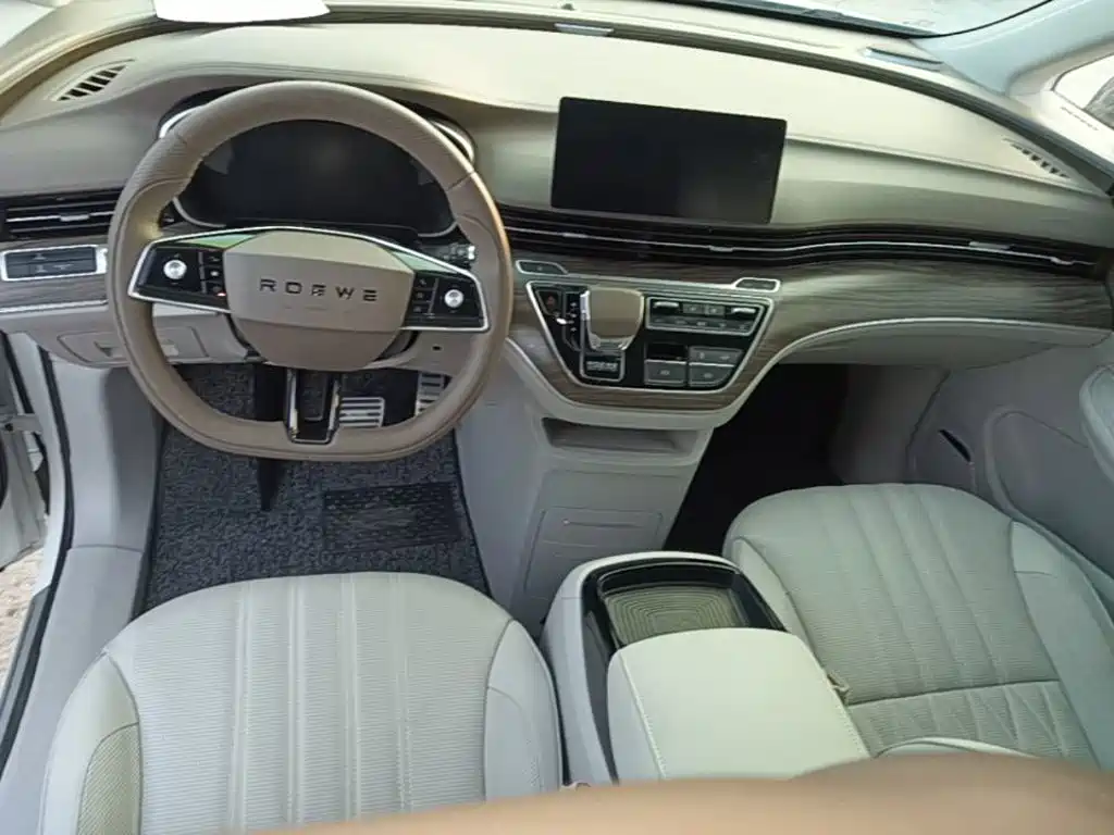 Roewe iMAX8 New Energy — миниатюра 10