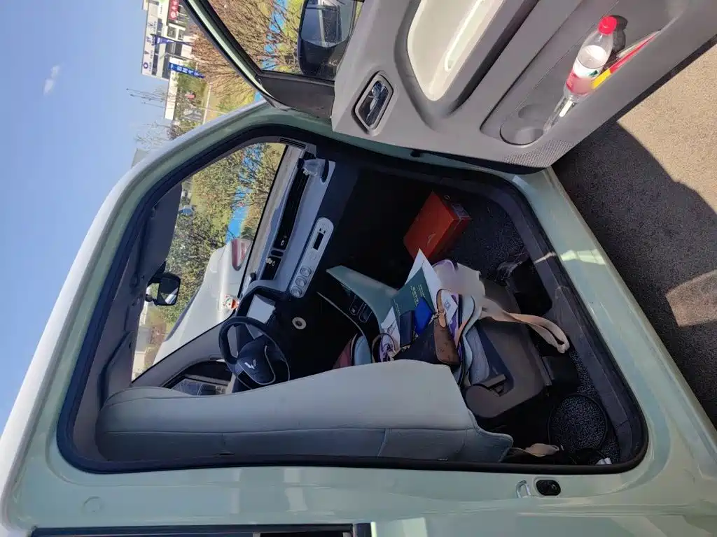 Wuling MINIEV — миниатюра 19