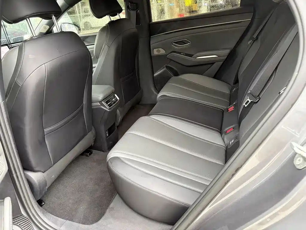 BYD Qin L — миниатюра 9