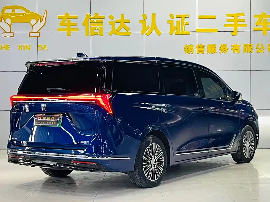 BUICK GL8 NEW ENERGY