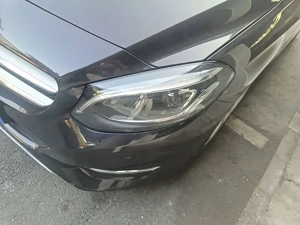 Mercedes-Benz B-Class — миниатюра 24
