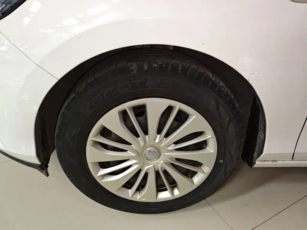 Buick Excelle — миниатюра 23