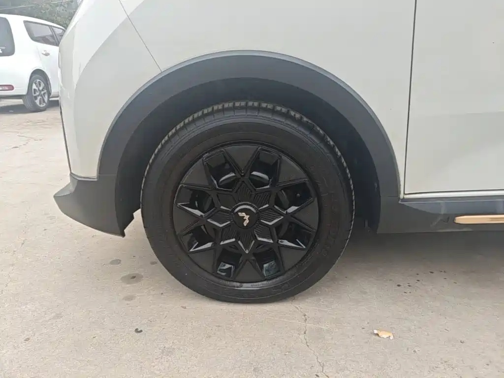 Wuling MINIEV — миниатюра 23