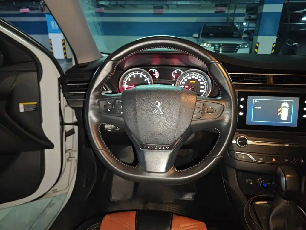 Peugeot 408 — миниатюра 6