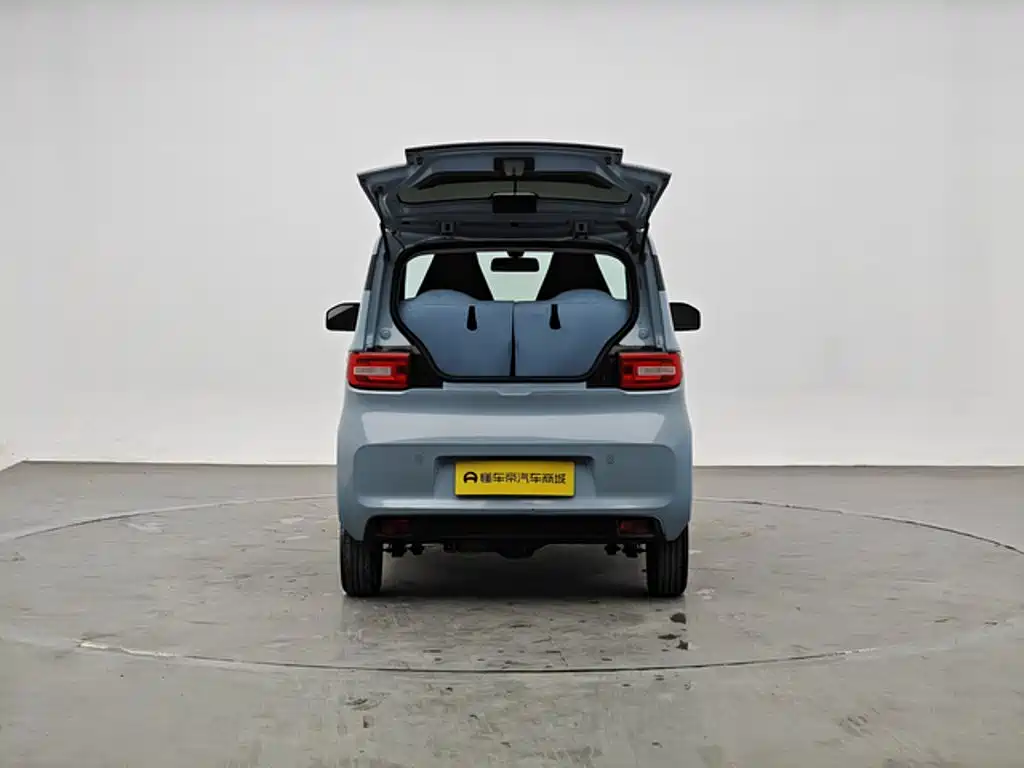 Wuling MINIEV — миниатюра 7