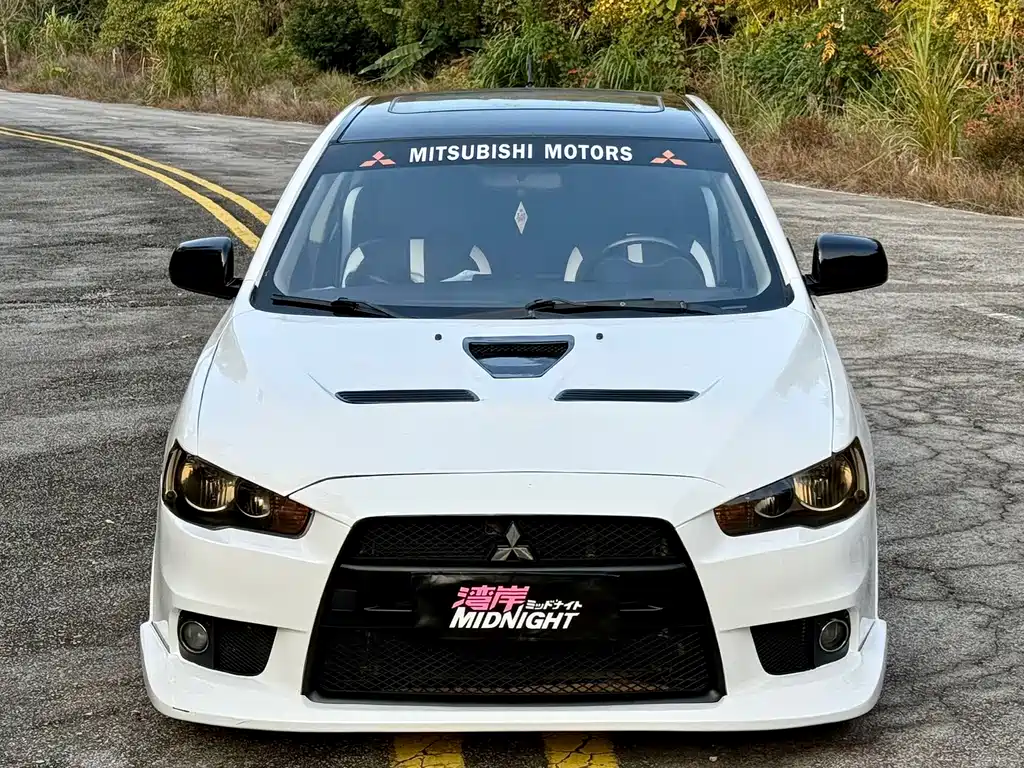 Mitsubishi Lancer EX 2011