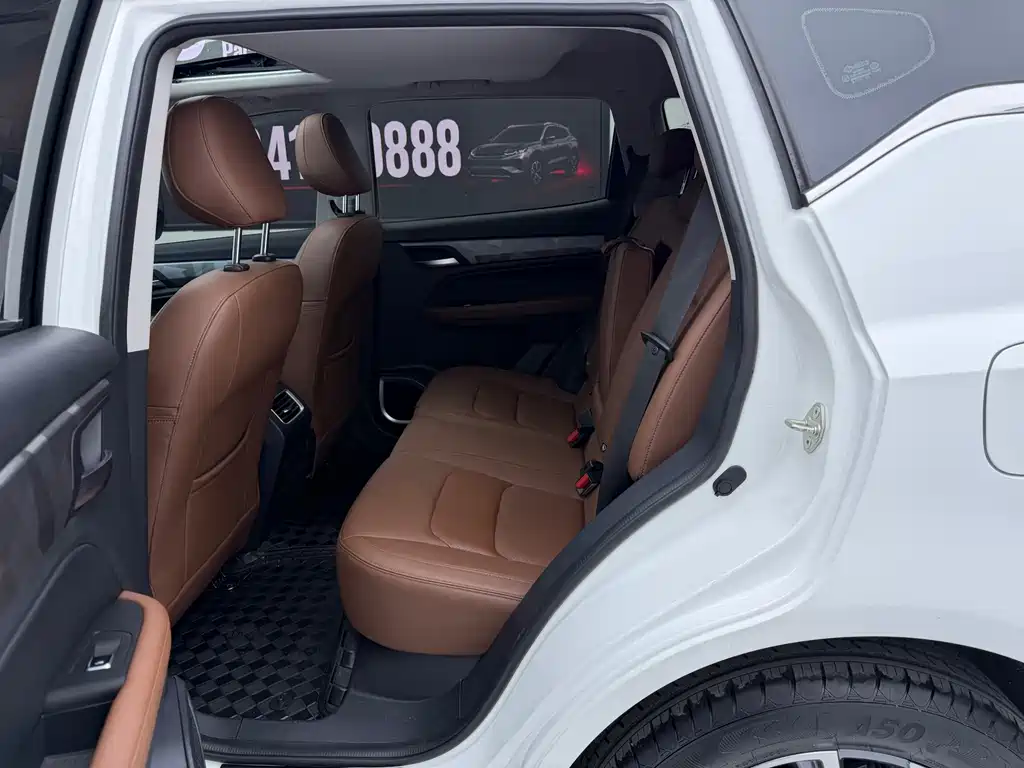 Geely Vision X6 — миниатюра 5