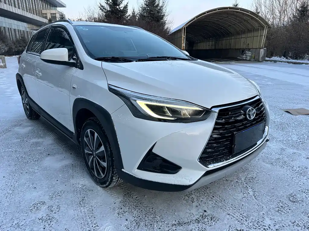 TOYOTA YARIS L ZHIXUAN