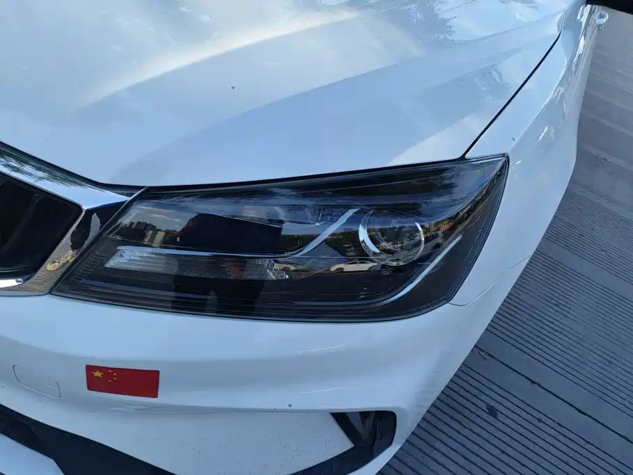 Geely Emgrand 2021 UP 1.5L MT Comfort