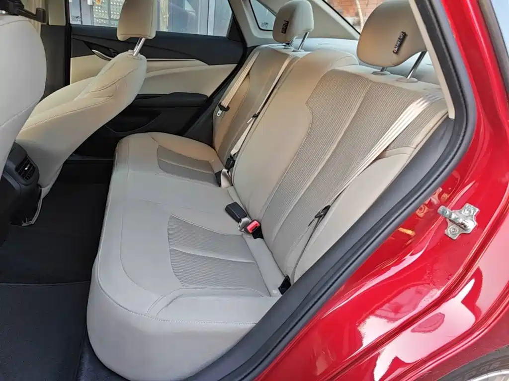 Buick Excelle — миниатюра 17