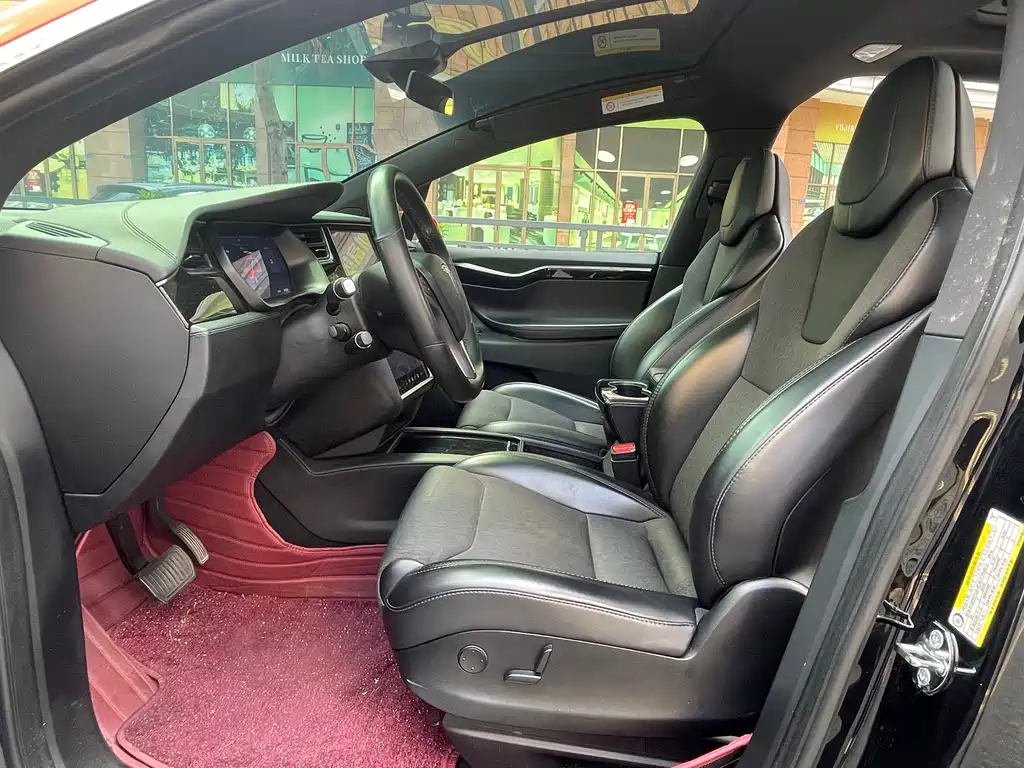 Tesla Model X — фотографии объявления, Фото 11