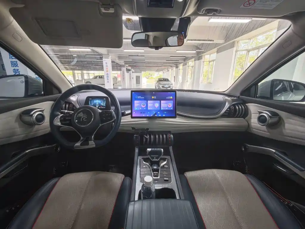 BYD Yuan Plus — миниатюра 11