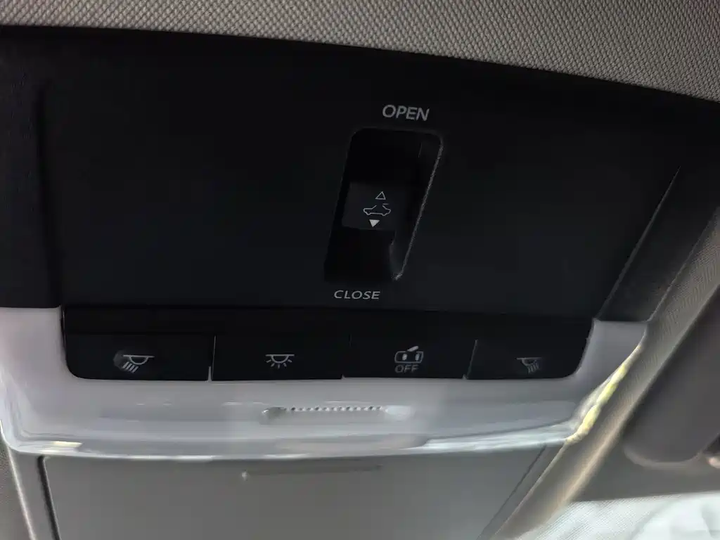 Nissan Sylphy — миниатюра 12