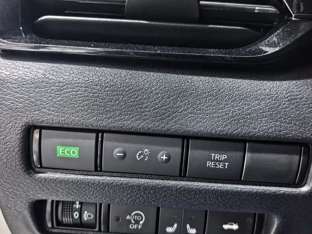 Nissan Sylphy — миниатюра 11