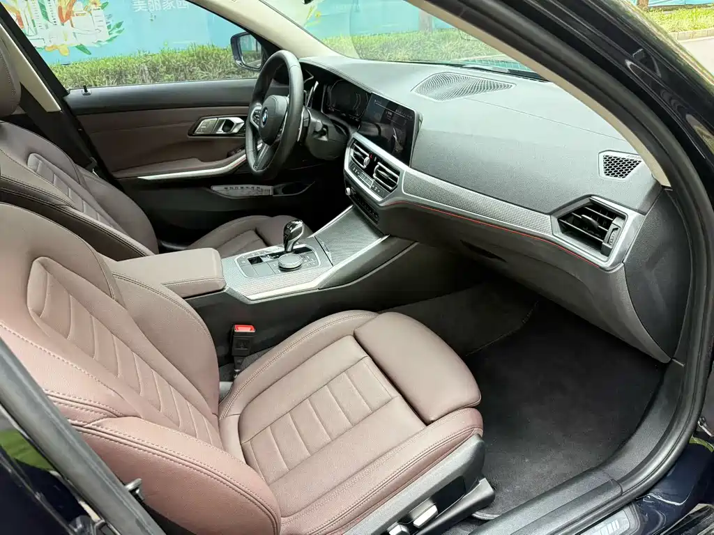 BMW 3 Series — миниатюра 7