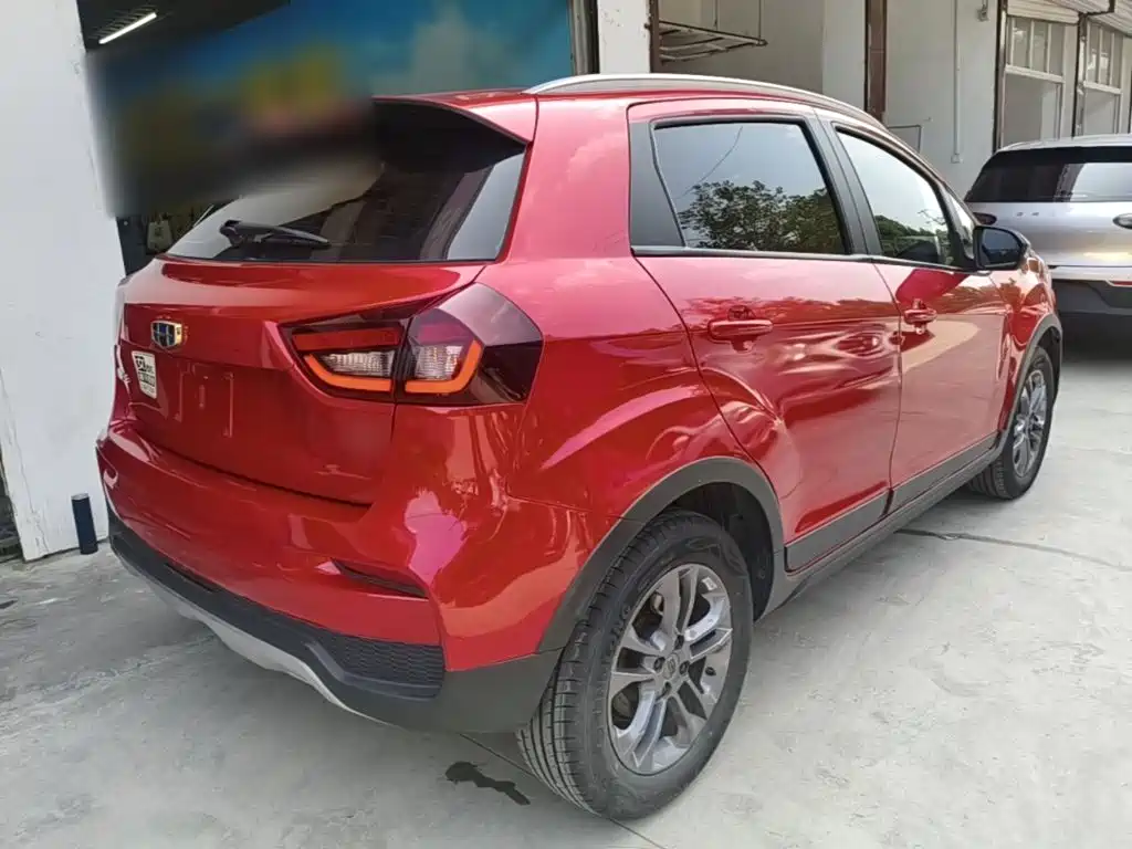 Geely Vision X3 — миниатюра 7