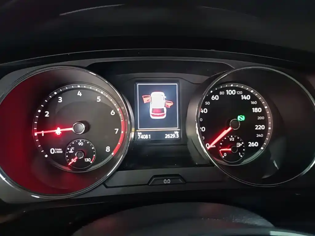 Volkswagen Tiguan L — миниатюра 12