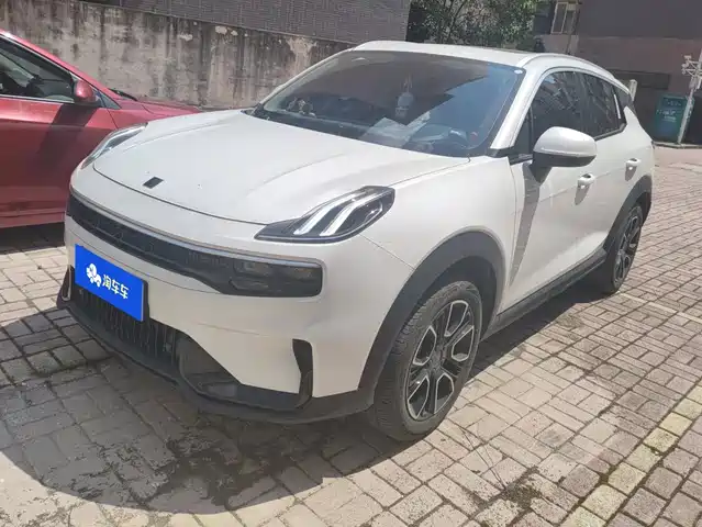 2023 Lynk & Co 06