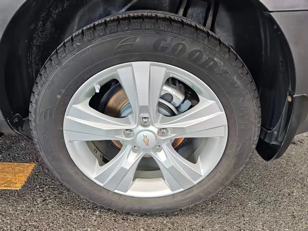 Chevrolet Captiva — миниатюра 11