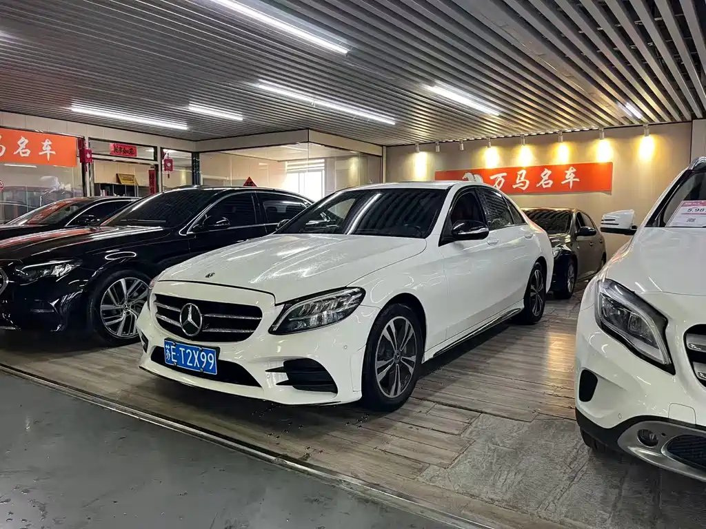 Mercedes-Benz C-Class 2019