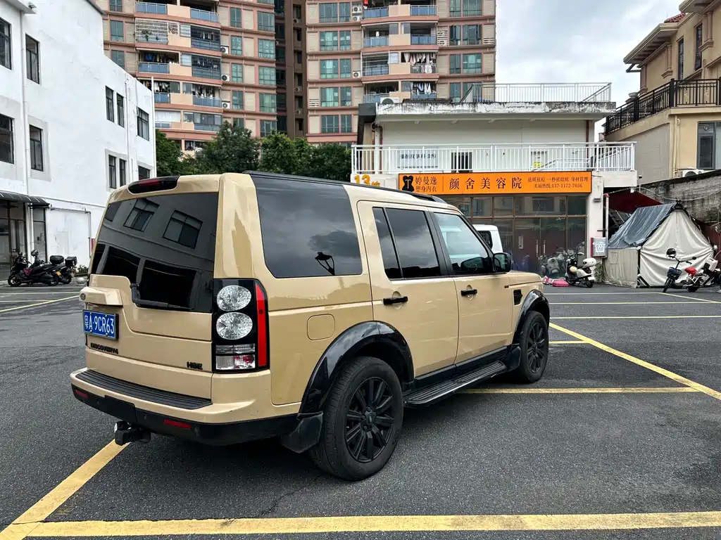 Land Rover Discovery — миниатюра 6