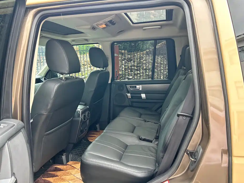 Land Rover Discovery — миниатюра 14