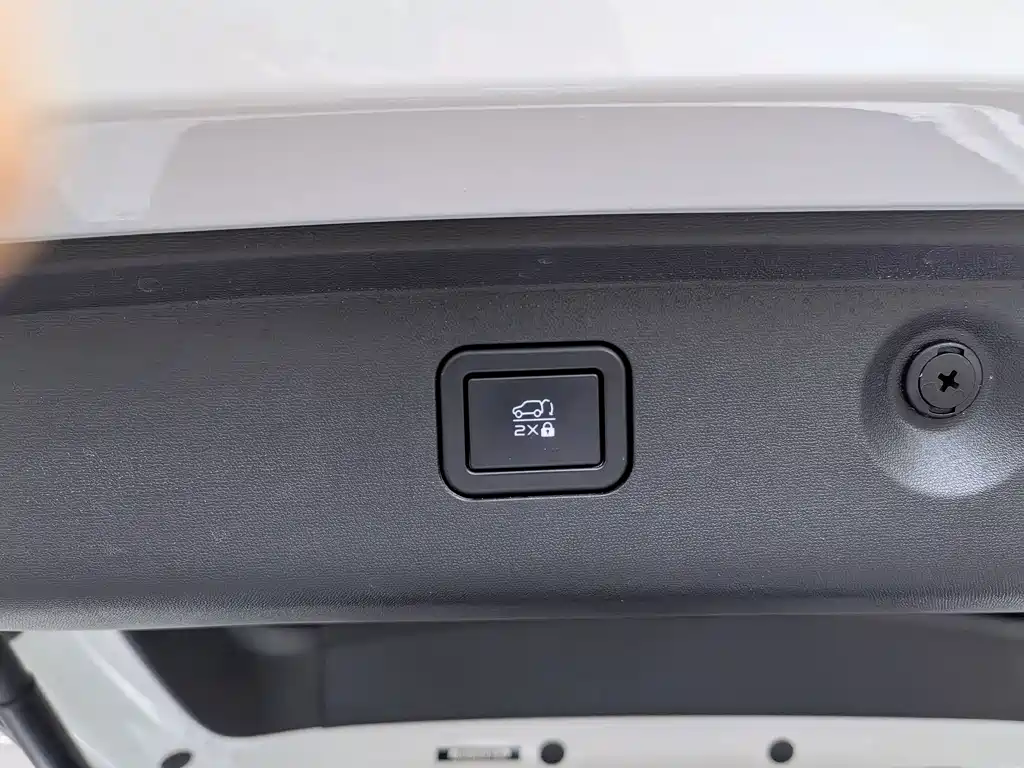 Changan Changan CS75PLUS — миниатюра 16