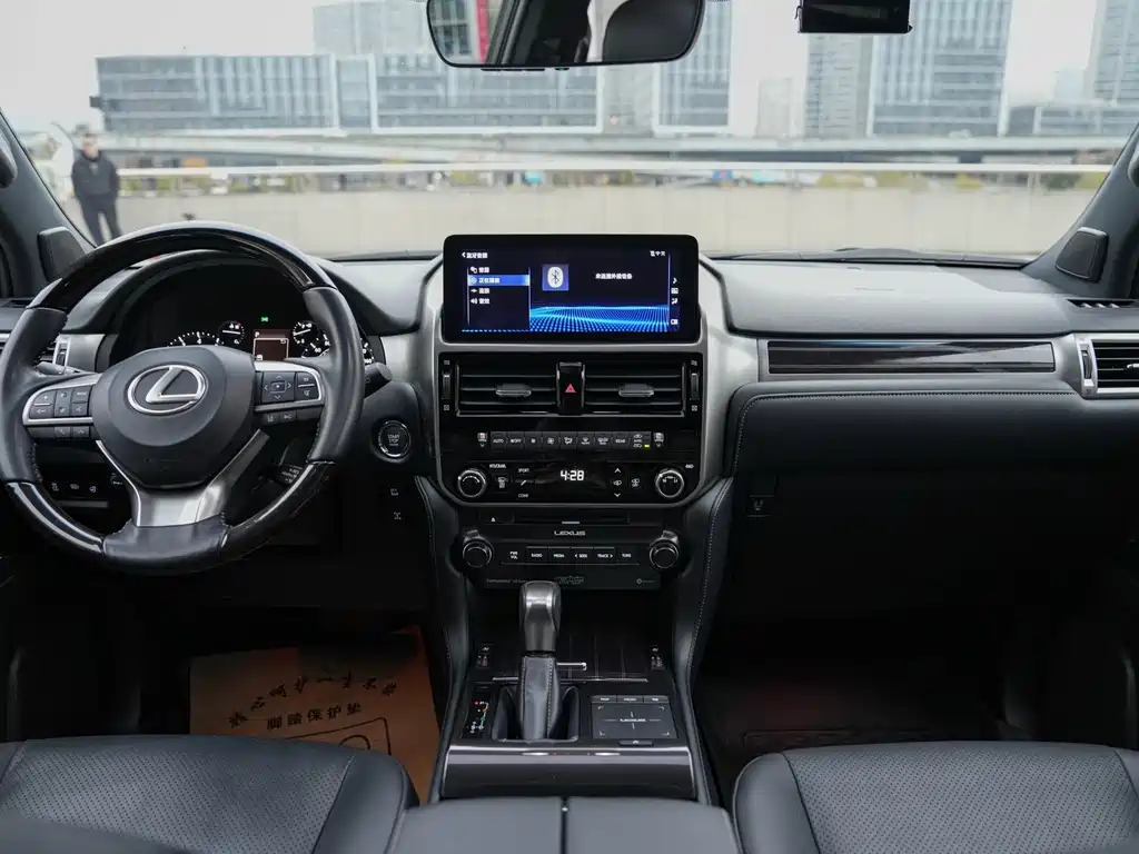 Lexus GX — миниатюра 8