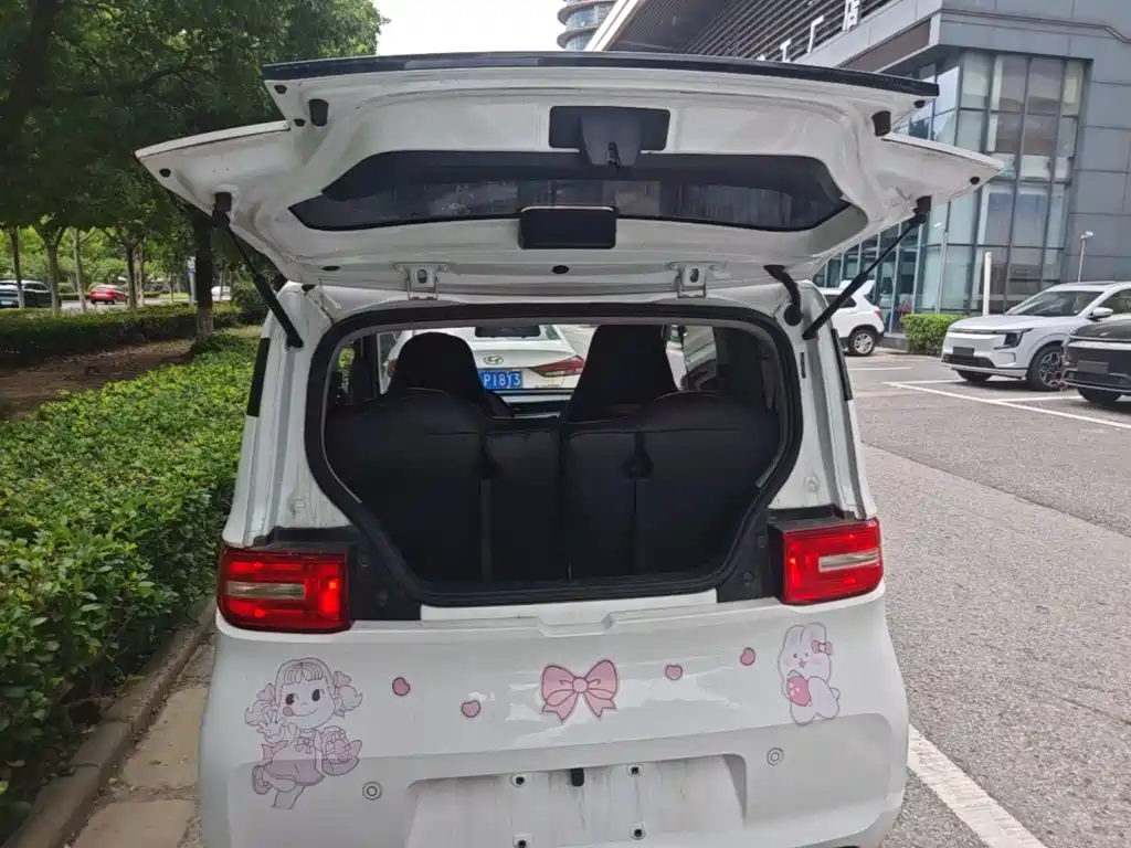 Wuling MINIEV — миниатюра 15