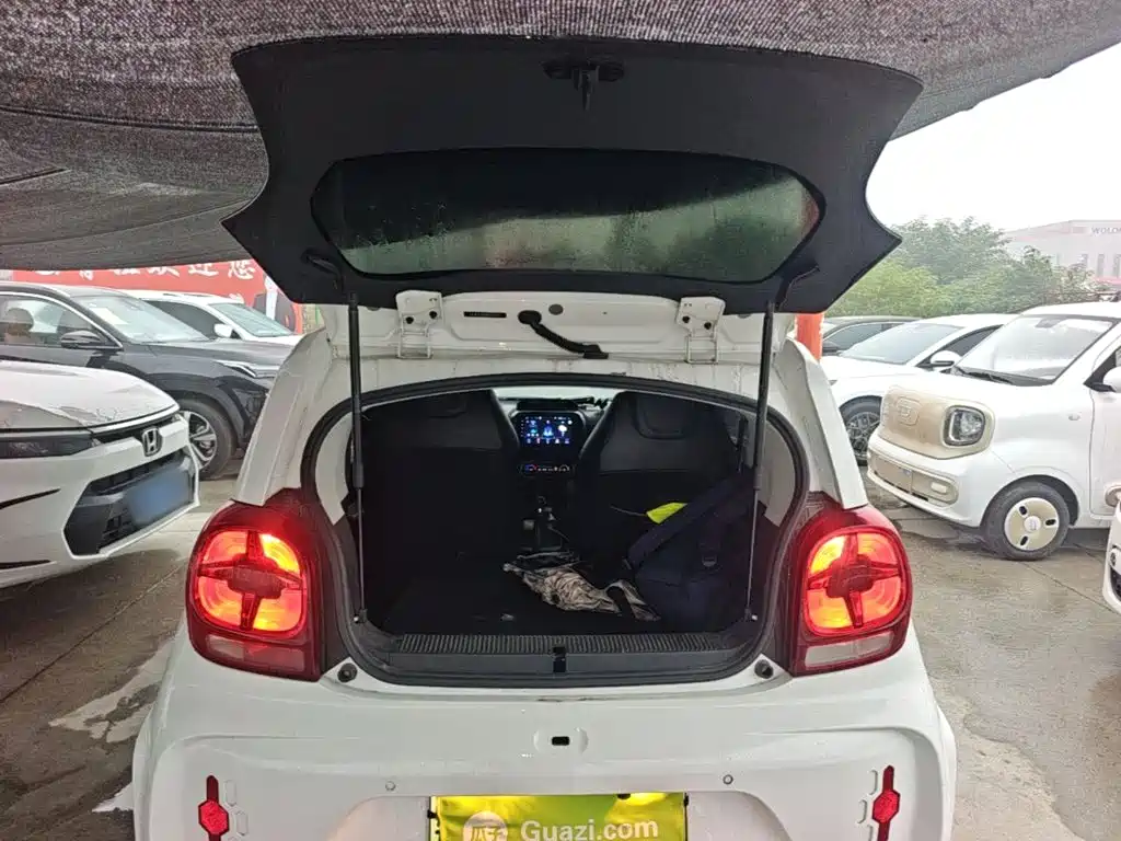 Roewe Clever — миниатюра 19