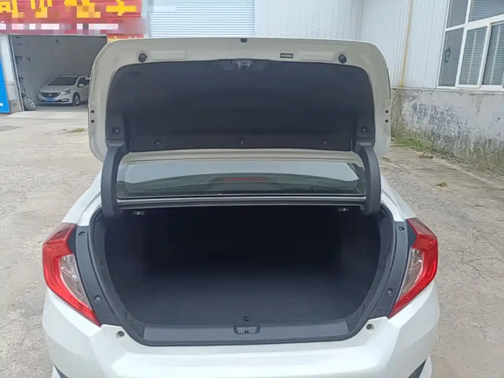Honda Civic — миниатюра 19
