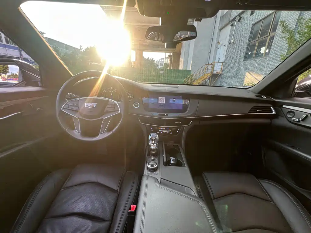 Cadillac CT6 — миниатюра 22