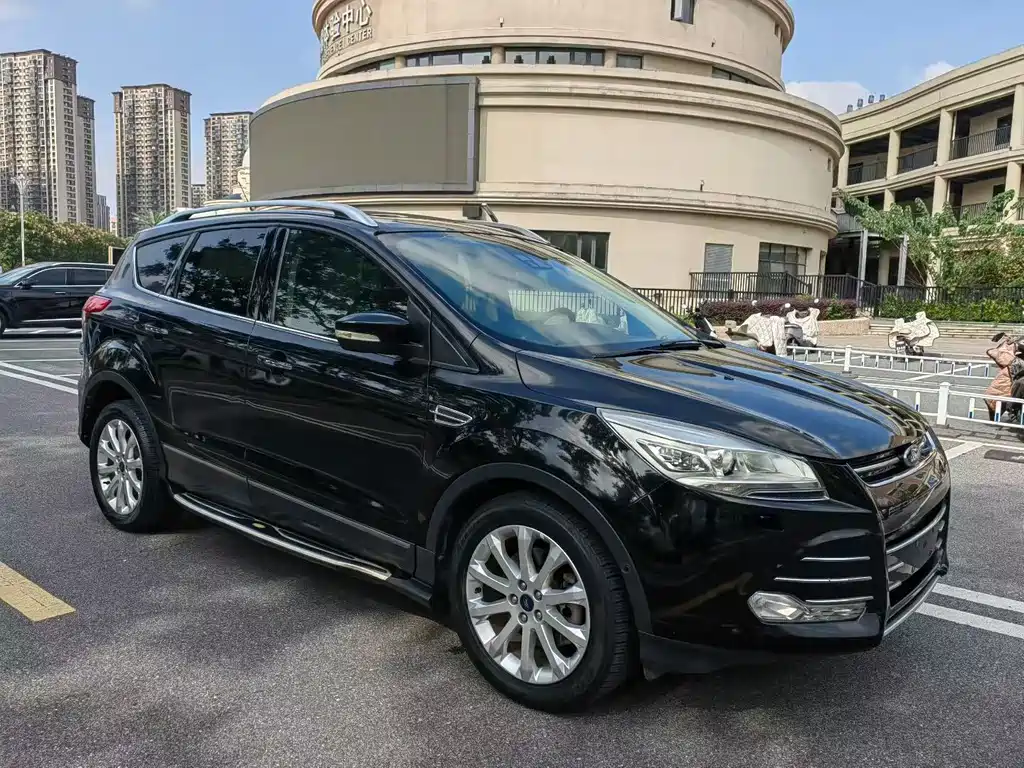 Ford Kuga — миниатюра 3